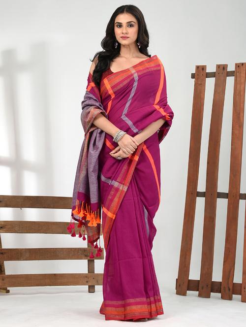 women magenta handloom saree with blouse - 21839858 - Very Small Image - 1