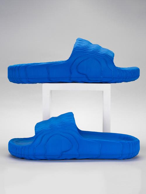 men solid slip on slider - 21840527 - Very Small Image - 1