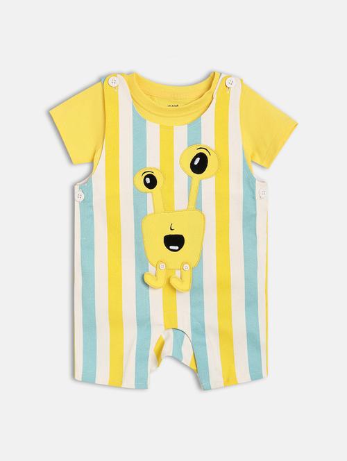 boys printed t-shirt & dungarees sets  - 21841258 - Very Small Image - 1