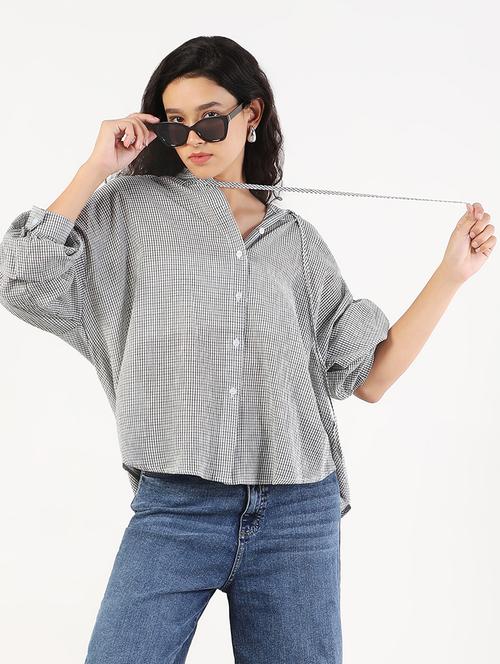 women checkered long sleeves hooded oversized shirt - 21843092 - Very Small Image - 1