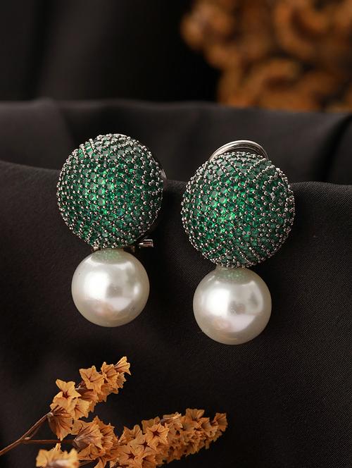 green ad & pearl beaded designer luxe stud earrings - 21843740 - Very Small Image - 1