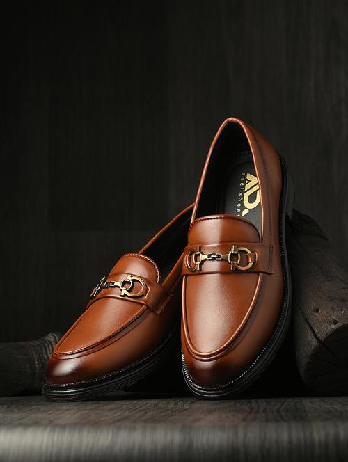 men slip on horsebit loafer - 21853570 - Very Small Image - 1