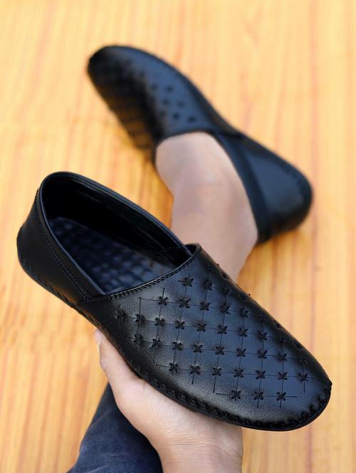 men black slip on juti - 21853587 - Very Small Image - 1