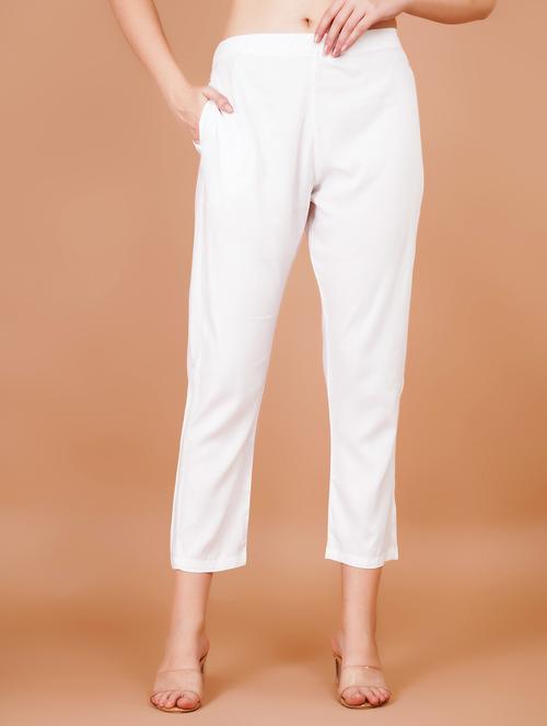 women solid mid rise cropped pant - 21853653 - Very Small Image - 1