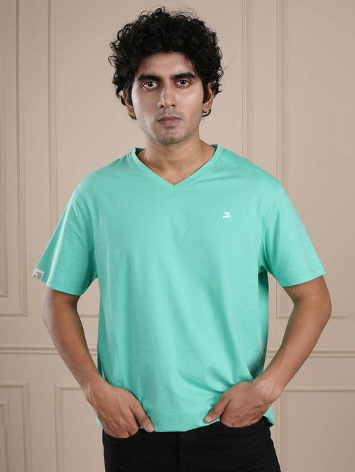 men green solid short sleeve regular fit t-shirt - 21854337 - Very Small Image - 1