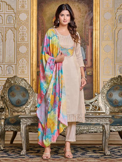 women three quarter sleeve kurta pant with dupatta set - 21866069 - Very Small Image - 1