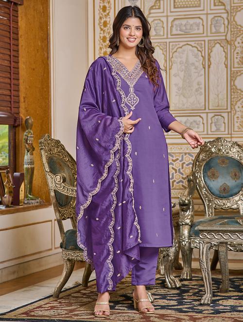 women three quarter sleeve kurta pant with dupatta set - 21866091 - Very Small Image - 1