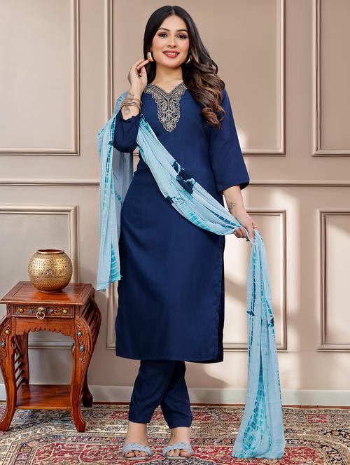 women three quarter sleeve kurta pant with dupatta set - 21866095 - Very Small Image - 1
