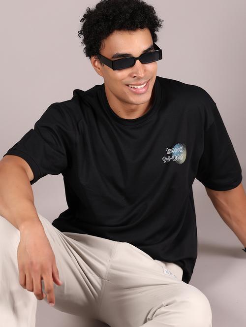 men placement print short sleeve oversized t-shirt - 21873049 - Very Small Image - 1