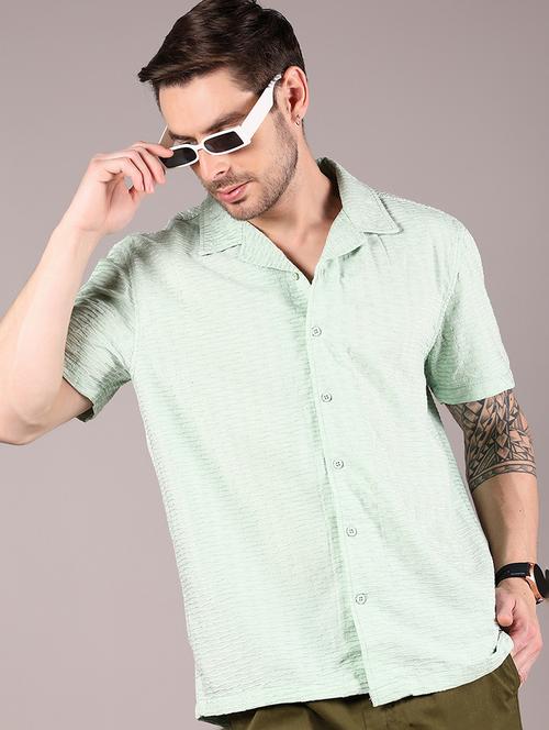 men textured cuban collared casual shirt - 21873736 - Very Small Image - 1