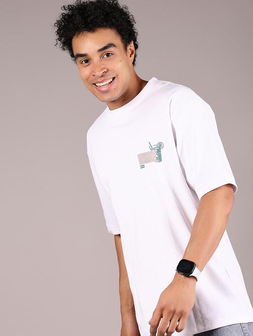 men white solid short sleeve oversized t-shirt - 21874175 - Very Small Image - 1