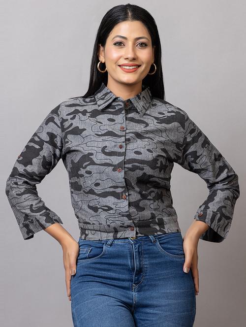 women camouflage printed collared crop shirt - 21874783 - Very Small Image - 1
