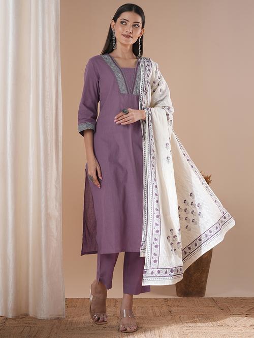women three quarter sleeve kurta pant with dupatta set - 21881139 - Very Small Image - 1