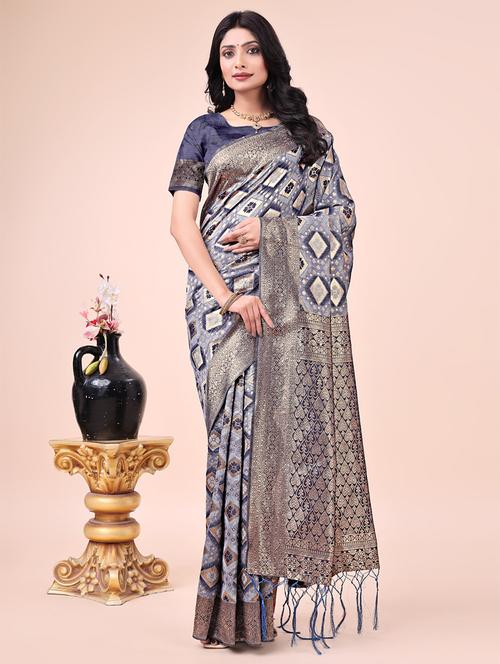 women self design banarasi saree with blouse - 21888344 - Very Small Image - 1