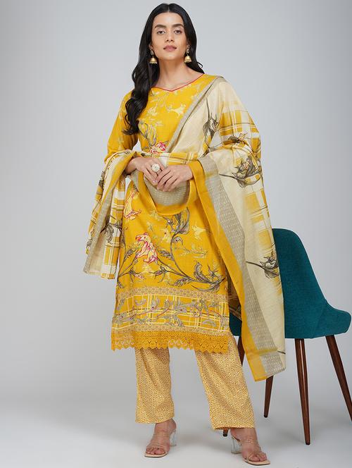 women three quarter sleeve kurta pant with dupatta set - 21901348 - Very Small Image - 1