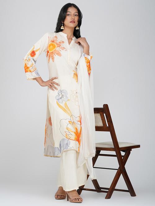 women three quarter sleeve kurta palazzo with dupatta set - 21901364 - Very Small Image - 1