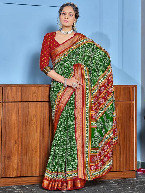 women printed casual wear saree with blouse - 21905358 - Very Small Image - 1