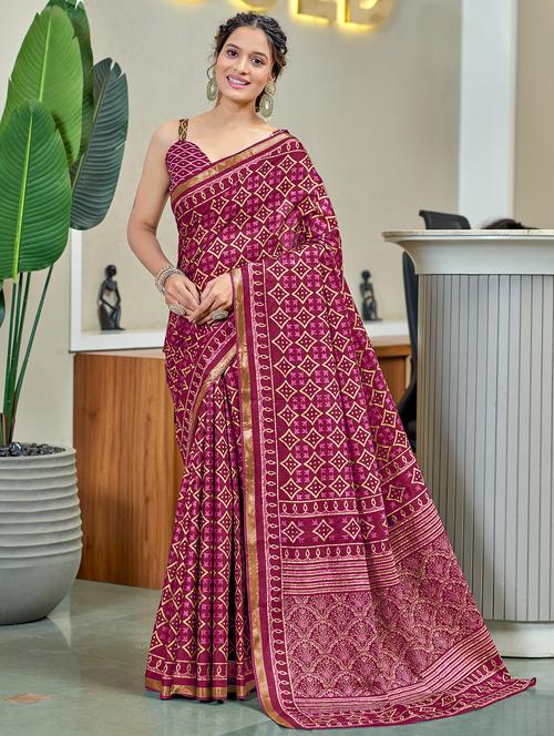 women printed casual wear saree with blouse - 21905405 - Very Small Image - 1