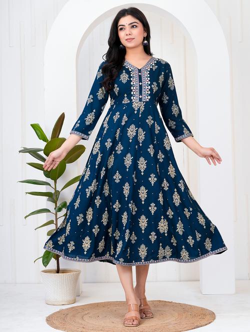 women printed three quarter sleeve flared ethnic dress - 21905845 - Very Small Image - 1