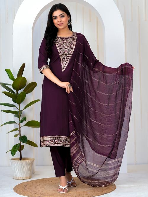 women three quarter sleeve kurta pant with dupatta set - 21905860 - Very Small Image - 1