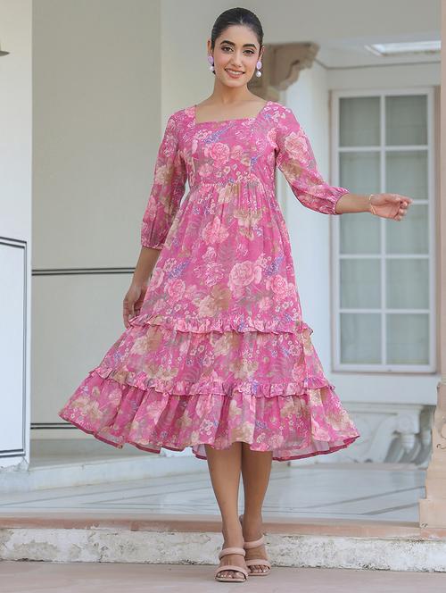women pink floral printed tiered dress  - 21906084 - Very Small Image - 1