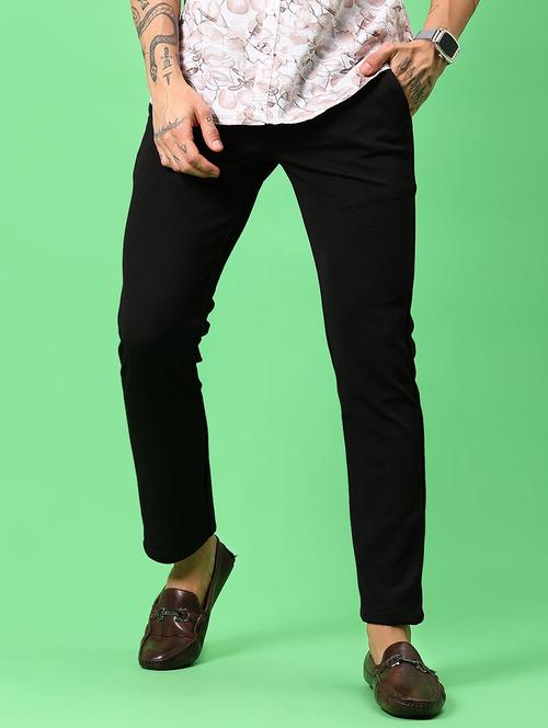 Men Solid Mid Rise Slim Fit Chinos - 21906767 - Very Small Image - 1
