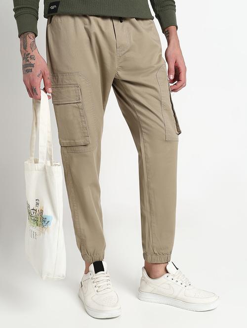 men solid mid rise cargo - 21908888 - Very Small Image - 1