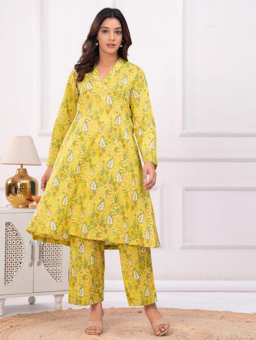 women yellow long sleeve kurta pant set - 21910082 - Very Small Image - 1