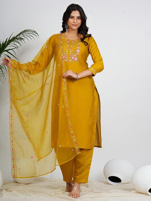 women three quarter sleeve kurta pant with dupatta set - 21910370 - Very Small Image - 1