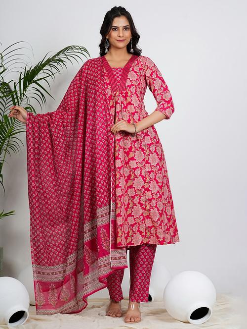 women three quarter sleeve anarkali kurta pant with dupatta set - 21910379 - Very Small Image - 1