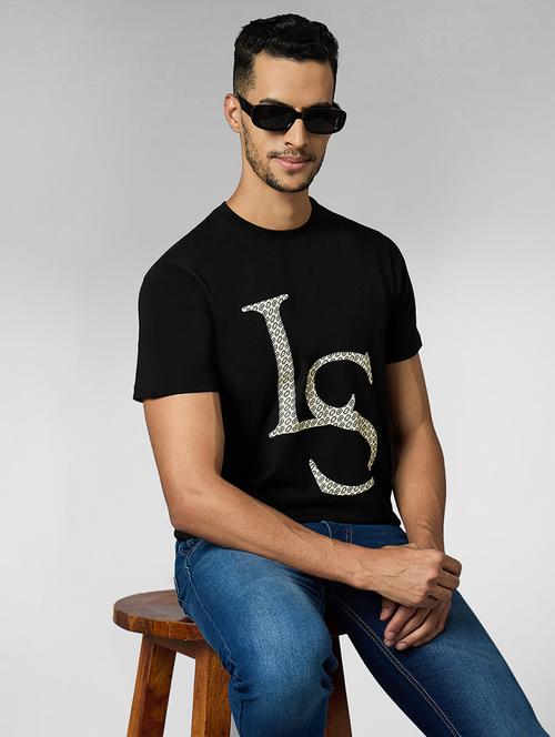 Men Front Print Round Neck Regular Fit T-shirt - 21913110 - Very Small Image - 1