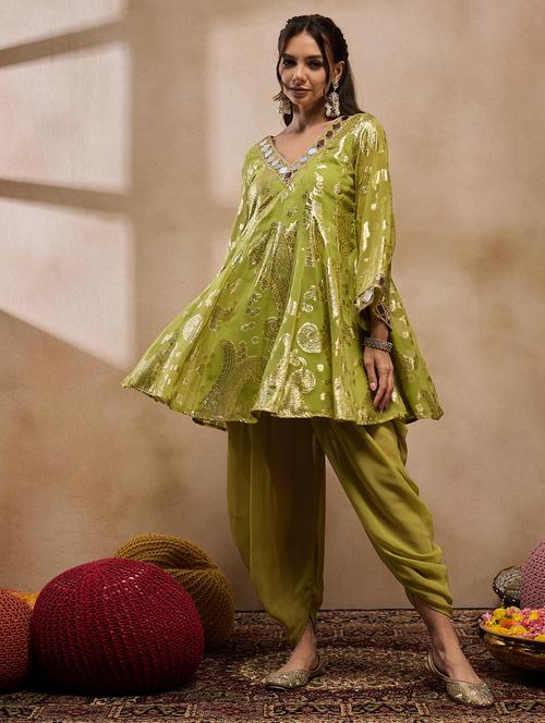 women self design long sleeve kurta salwar set - 21917526 - Very Small Image - 1