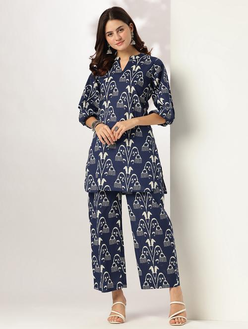 women navy blue ikat printed three quarter co-ord set - 21918810 - Very Small Image - 1