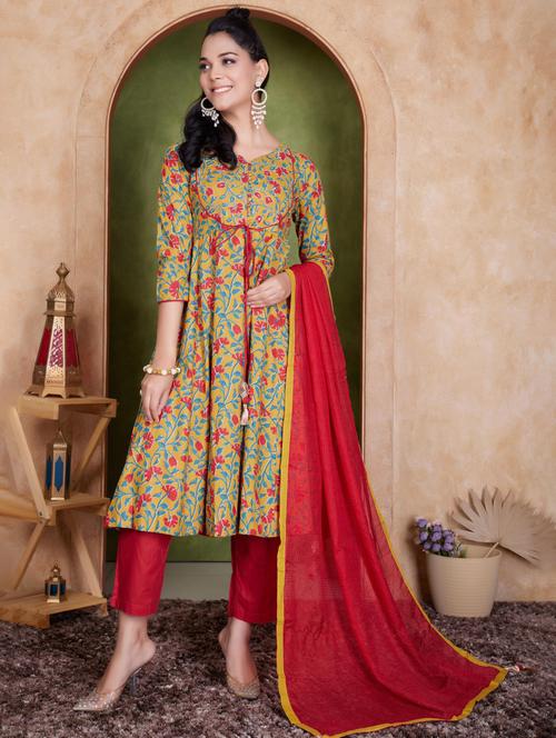 women three quarter sleeve kurta pant with dupatta set - 21918853 - Very Small Image - 1
