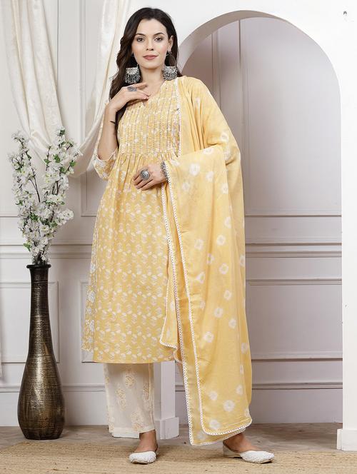 women three quarter sleeve kurta pant with dupatta set - 21918861 - Very Small Image - 1