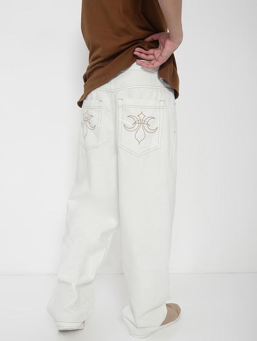 men solid low rise baggy jeans - 21923955 - Very Small Image - 1