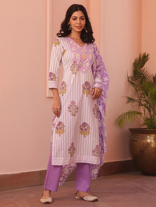 women three quarter sleeve kurta pant with dupatta set - 21925592 - Very Small Image - 1