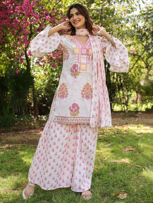 women bell sleeve kurta sharara with dupatta set - 21925594 - Very Small Image - 1