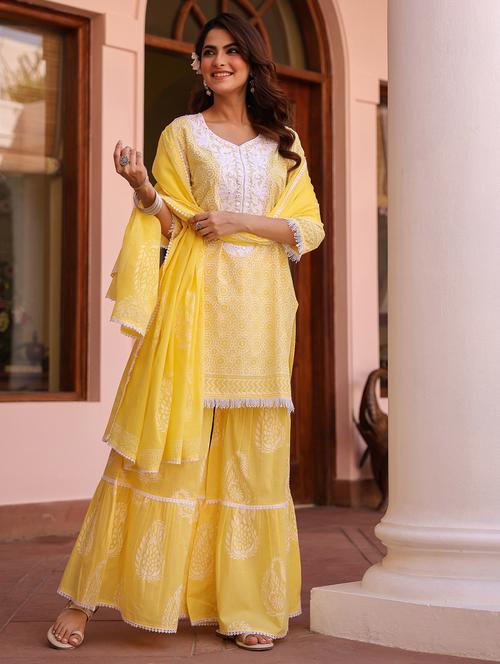 women three quarter sleeve kurta sharara with dupatta set - 21925598 - Very Small Image - 1