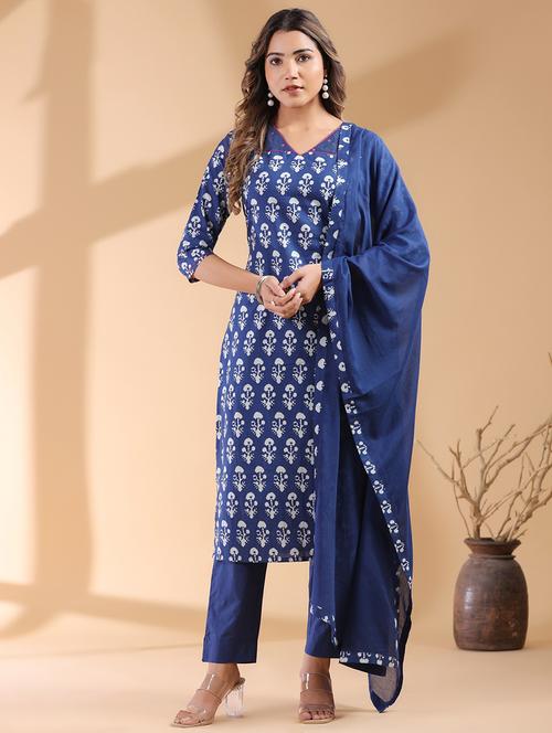 women three quarter sleeve kurta pant with dupatta set - 21926827 - Very Small Image - 1