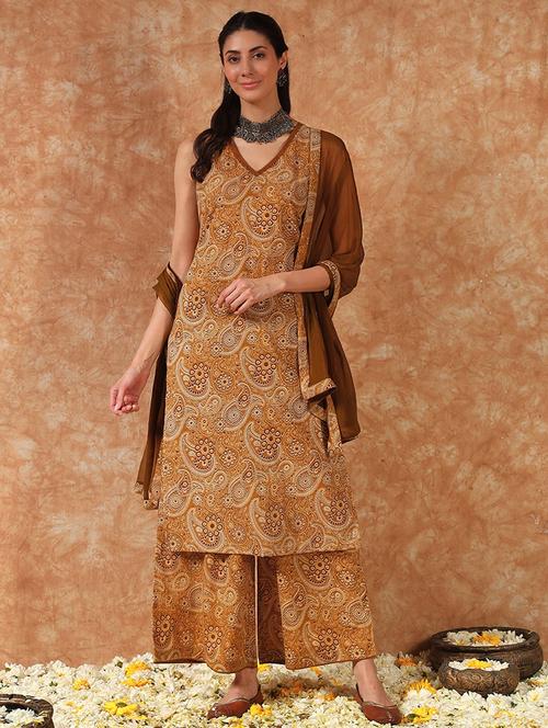 women paisley printed sleeveless kurta palazzo with dupatta set - 21931003 - Very Small Image - 1