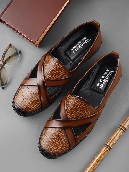 men tan slip on mojari - 21931601 - Very Small Image - 1