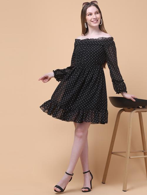 women polka doted off shoulder tiered - 21931980 - Very Small Image - 1