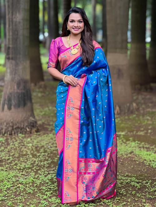 women self design paithani saree with blouse - 21935095 - Very Small Image - 1