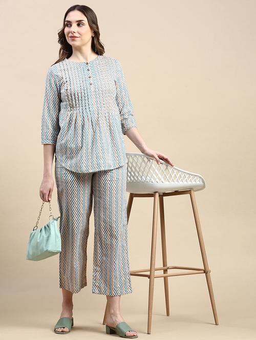 women chevron print mid rise straight palazzo - 21935975 - Very Small Image - 1