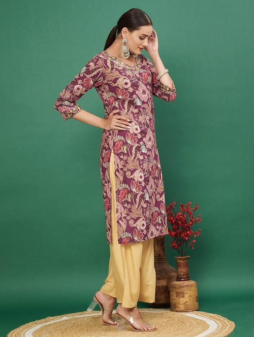 women three quarter sleeve straight kurta - 21939241 - Very Small Image - 1