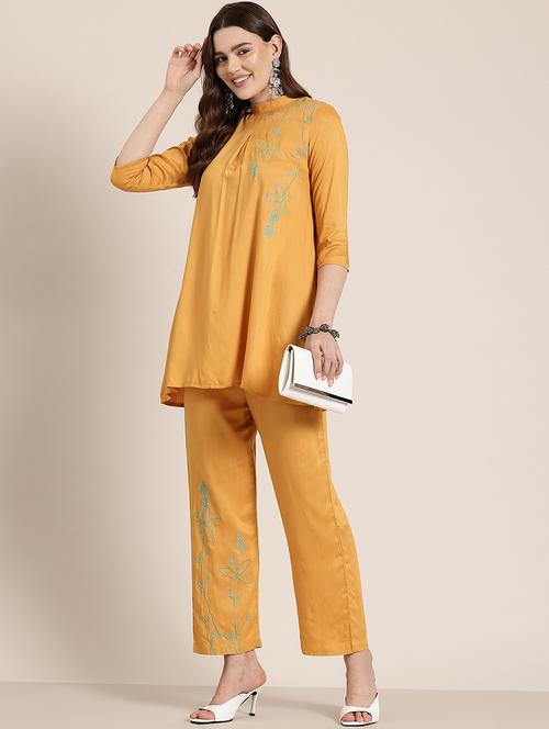 women three quarter sleeve ethnic co-ord set - 21940194 - Very Small Image - 1