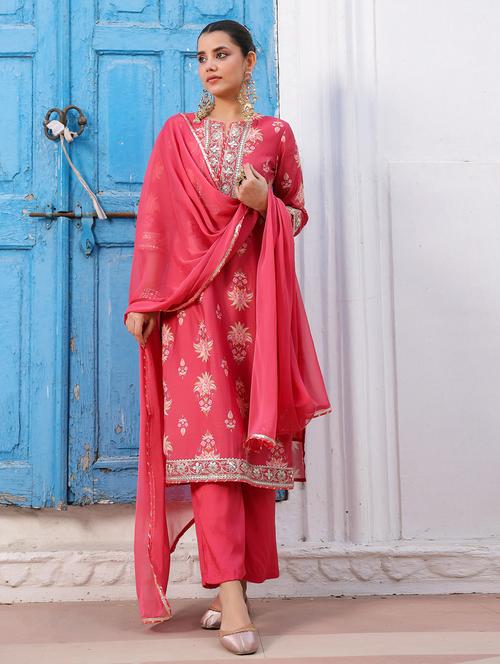 women three quarter sleeve kurta pant with dupatta set - 21941530 - Very Small Image - 1