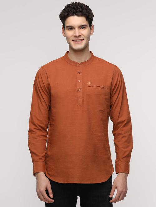 men solid mandarin neck short kurta - 21943077 - Very Small Image - 1