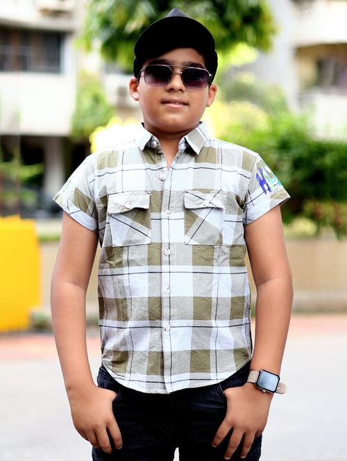 boys checkered short sleeve casual shirt - 21944726 - Very Small Image - 1